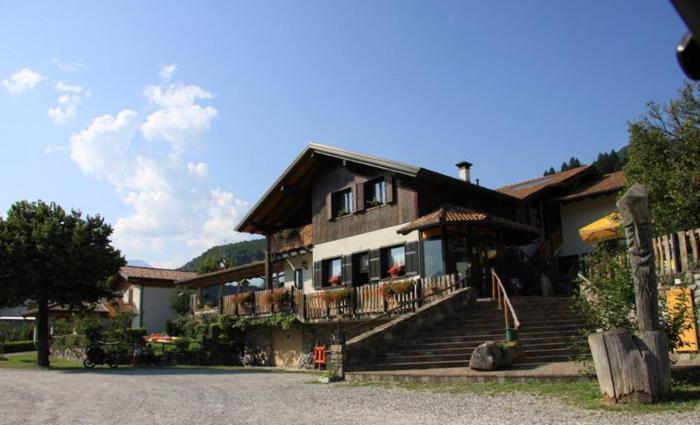 Al Fogolar Hotel Villa Santina Exterior photo